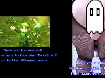 girl
        8bitdeviants cam image #5372923