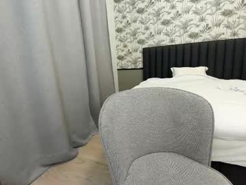 girl
        ehotlovea cam image #6254378