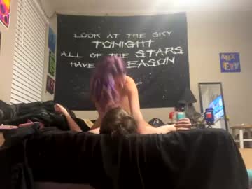 couple
        squishybooty1 cam image #4511065
