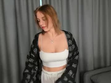 girl
        mililove12 cam image #6329719