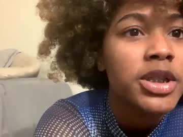 girl
        pandoraa_xx cam image #566492