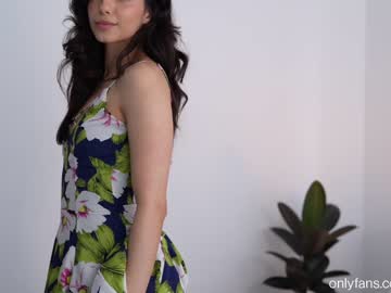 girl
        naughtysammx cam image #1295557