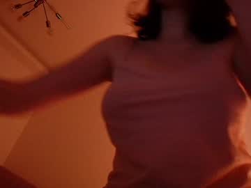 girl
        lilamytee1 cam image #5146034