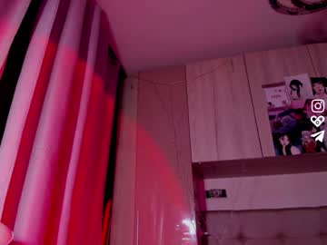 girl
        elizabethbritanny cam image #5686413