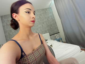 girl
        ehotlovea cam image #6543165