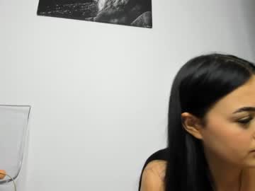 girl
        inocent_student18 cam image #3649565