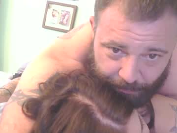 couple
        daddynlilgamergirl69 cam image #6960795