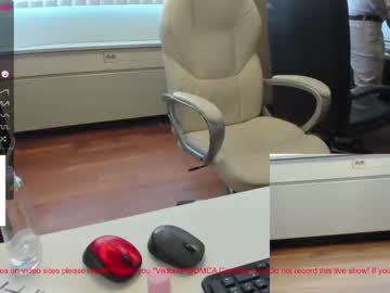 couple
        milf_viktoria cam image #1186974