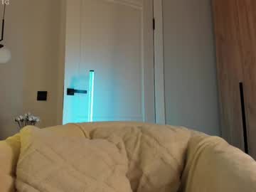 girl
        tollysage cam image #6491596