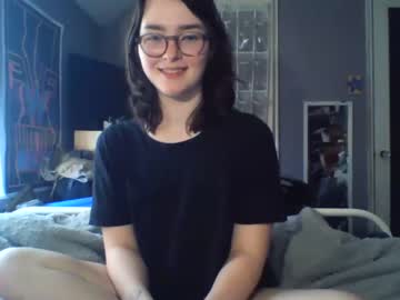 girl
        soursou cam image #3945000