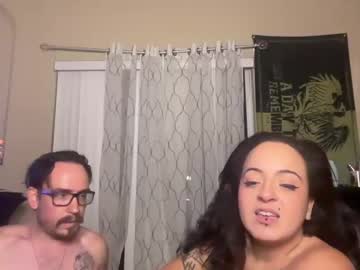 couple
        gamermilf94 cam image #4654360
