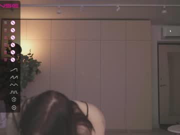 girl
        oki_dokie cam image #2163962