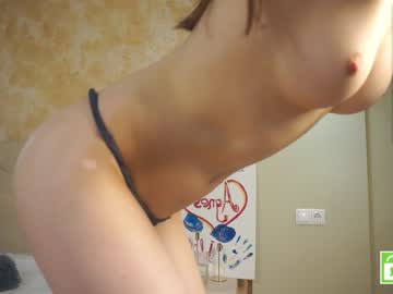 girl
        blue_ocean_eyes cam image #1307303