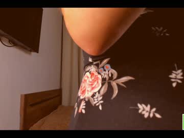 girl
        amandamedrano cam image #807211