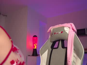 girl
        kateuwugirl cam image #4987474