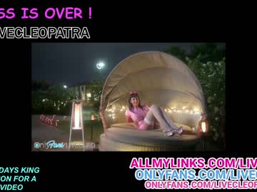 girl
        livecleo cam image #3964080