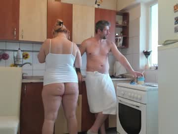 couple
        juliana35 cam image #3648510
