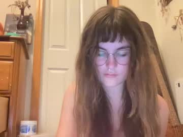 girl
        bushbabe3008 cam image #4876308