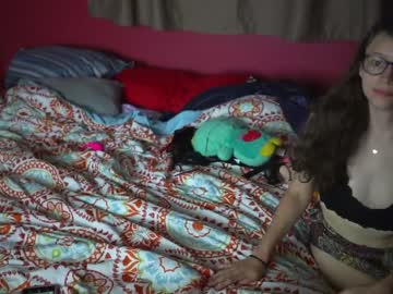 girl
        elfenemma cam image #2154428