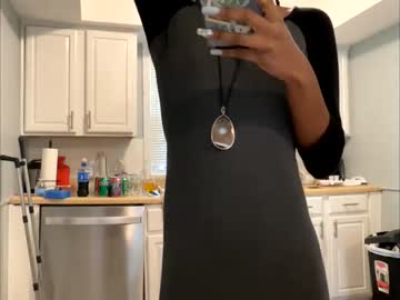girl
        zaelas cam image #1720252