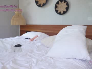 girl
        emilia98xxx cam image #2017182