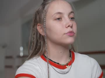 girl
        appr0ved cam image #5462332