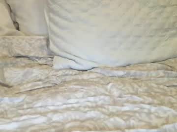 girl
        frankiegarrett5500 cam image #502052