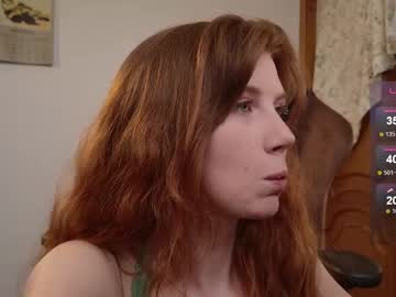 girl
        pathos_of_things cam image #6667609