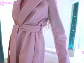 girl
        taanni_bc cam image #1105900