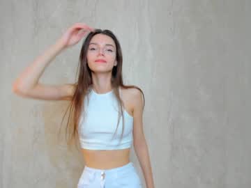 girl
        cutie_ghostie cam image #3514481