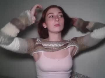 girl
        daddysdollhouse cam image #3603562