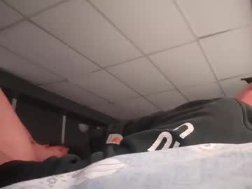 couple
        thatonehotcouple cam image #2602081