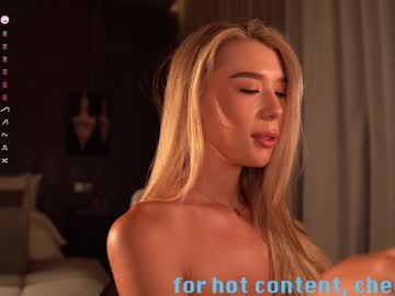 girl
        heyhorny_cb cam image #5458519