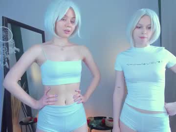 girl
        cassie_palmer cam image #6803745