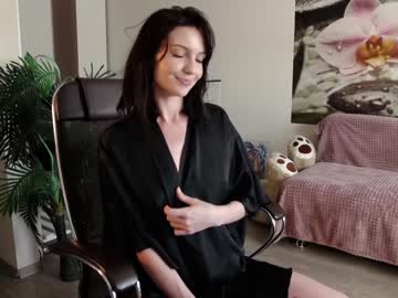 girl
        jennycutey cam image #1774929