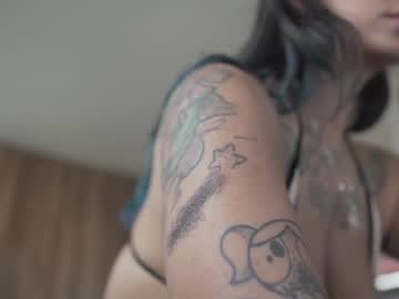 girl
        tattoo_ninja_kitty cam image #3365664