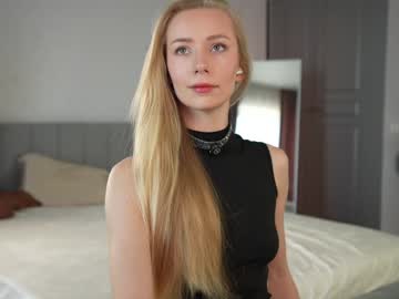 girl
        vika54784 cam image #6787691