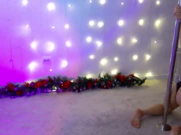 girl
        annesense cam image #406409