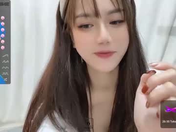 girl
        abby_youyou cam image #185205