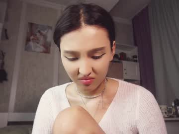 girl
        nayeonobi cam image #4000957