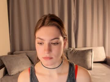 girl
        petrachristley cam image #3442763