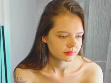 girl
        itwasinsimpsons cam image #1613088