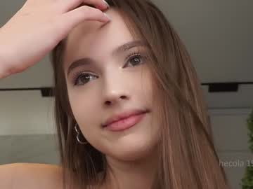 girl
        hecola cam image #5949390