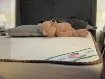 girl
        ki_mi cam image #5627121