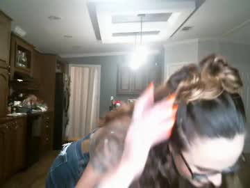 couple
        georgiagirl27 cam image #1723324