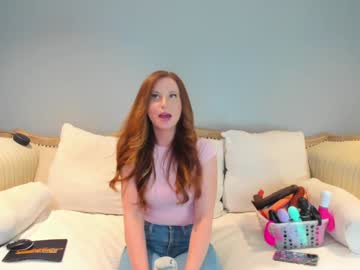 girl
        eatmygingersnapps cam image #6524796