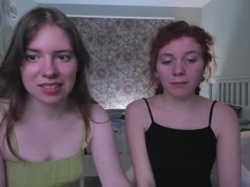 couple
        cute_fruity cam image #1892685