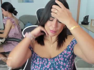 couple
        emillybrowm cam image #3456180