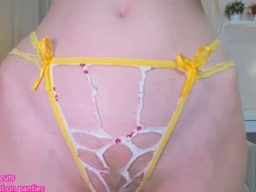 girl
        jenny_ames cam image #6332350