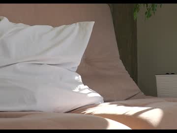 girl
        mona_elisa cam image #4771443